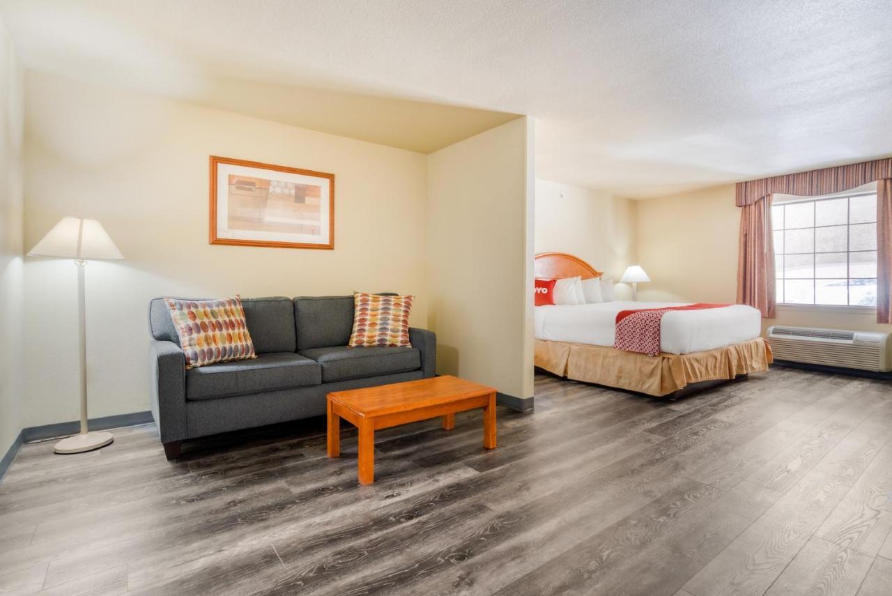 Oyo Townhouse Wichita Falls West 外观 照片